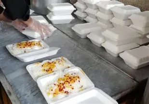 توسط گروه جوانان آستان قدس رضوی بین نیازمندان شهرستان زرند توزیع گردید