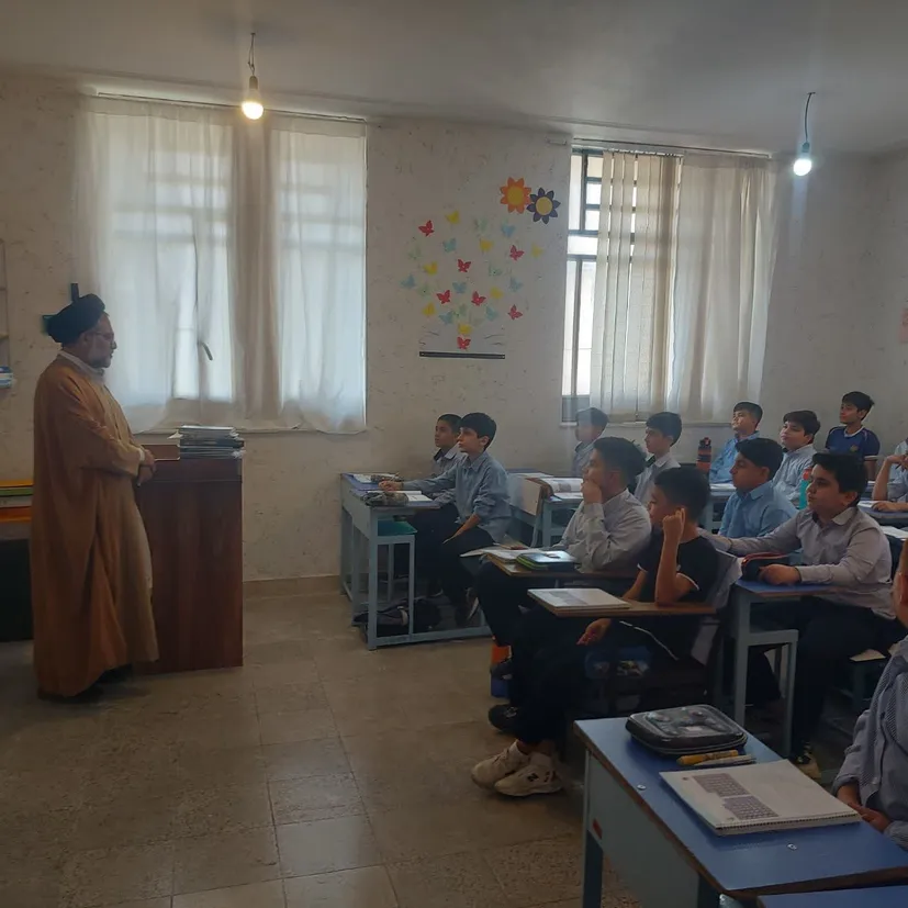 جمهوری اسلامی؛ عصر طلایی حفظ تمامیت ارضی/ شکست راهبرد دشمن در تجزیه ایران به برکت فرهنگ ایثار