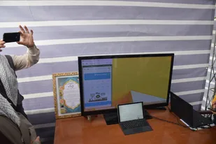 رونمایی از اپلیکیشن فروش مجازی بسیج سازندگی در شاهرود+ فیلم و تصاویر