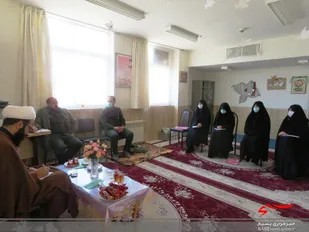 بازدید نمایندگی ولی فقیه در ناحیه چادگان از حوزه حضرت زینب (س)