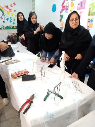 کارگاه آموزشی تخصصی حجم سازی باسیم(مفتول) و گچ دندانپزشکی(ژیپس)