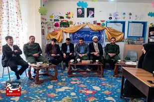 دیدار مسئولین سپاه ناحیه نهاوند با معلمین مدارس راهیان کوثر و نورالهدی