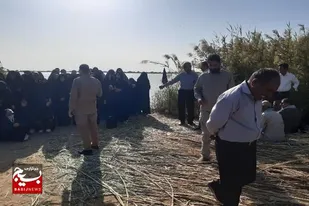 بازدید دانش آموزان دختر خورموجی از یادمان شهدای علقمه