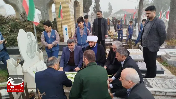 گلباران مزارشهدا در تالش