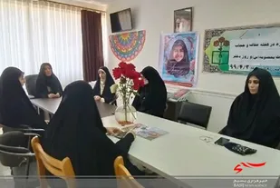 تجلیل از دختران بسیجی میانه ای به مناسبت روز دختر