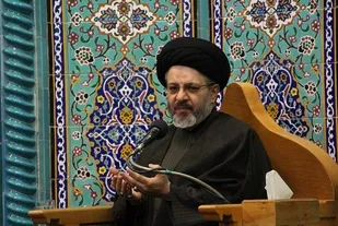 آبادانی امامزادگان با کمک مردم و خیرین