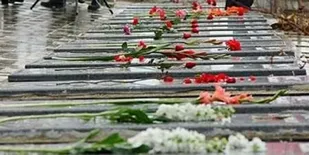 گلباران مزار شهدای گرانقدر دفاع مقدس