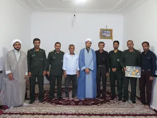 دیدار با خانواده معلم شهید غلامرضا فرهمند