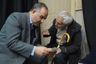دیدار مردمی فرماندار و مسئولان ادارات ری با اهالی محله استخر