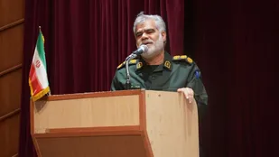 اهتزاز پرچم مقاومت مرهون مجاهدت شهدا، نیروهای انقلابی و بسیجیان است