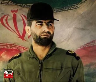 برای داشته هایش نماز شکر می&zwnj;خواند...