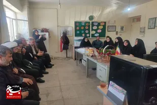 ویژه برنامه &laquo;سپاس معلم&raquo; در مدارس روستای همه کسی شهر صالح آباد برگزار شد