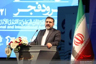 سرود یکی از بزرگترین دستاورد های انقلاب اسلامی است/ سلام فرمانده، ظرفیت عظیم و قدرت نرم انقلاب اسلامی را به رخ جهانیان کشیده است