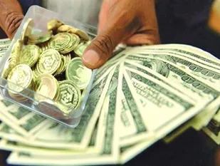 آخرین قیمت طلا، سکه و ارز/ ادامه روند کاهشی قیمت سکه و ارز؛ طلا گران شد+ قیمت&zwnj;ها