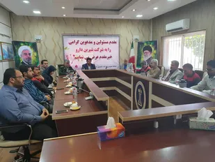 کارخانجات را نباید به دست کسانی سپرد که چشم طمع به فروش زمین آن دارند