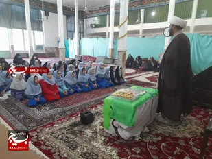 جشن انقلاب در روستای حیدرآباد و بستان برگزار شد