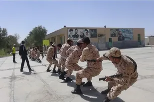 برگزاری مراسم روز سرباز در تیپ حضرت علی اکبر زابل