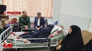 مادران شهدا نماد صبر و استقامت ملت ایران هستند