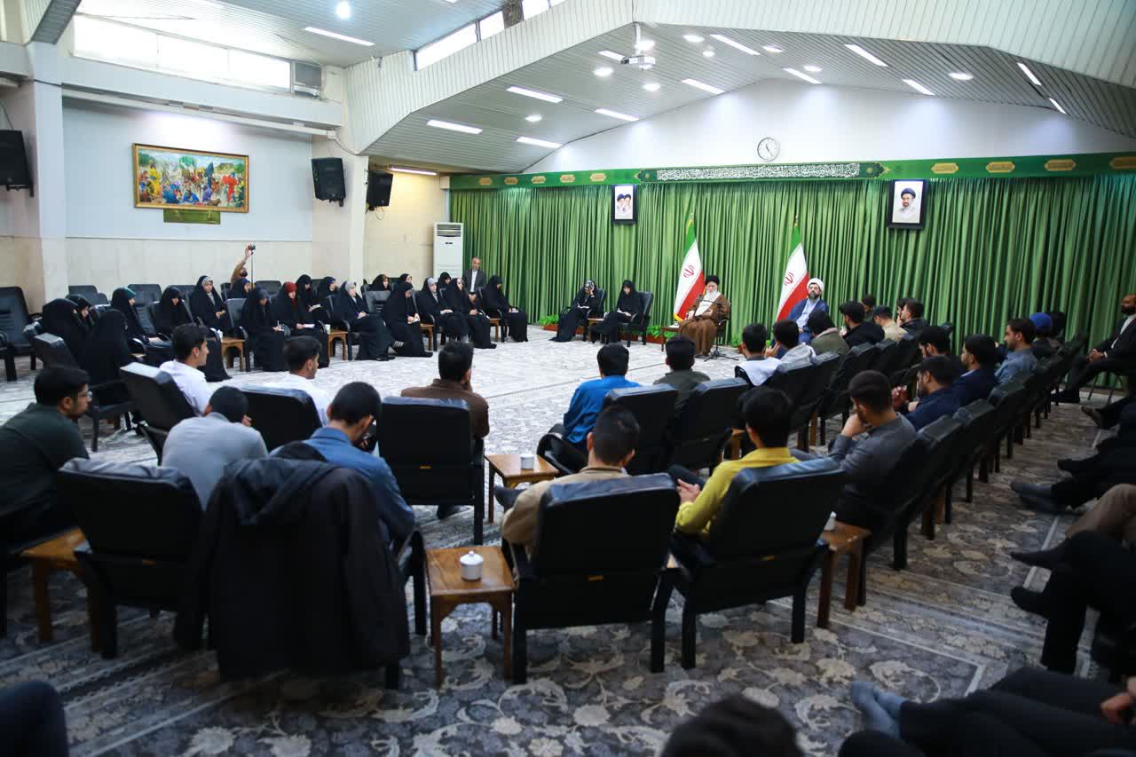 بسیج دانشگاه فرهنگیان، پیشگام پیوند علم و دین در تربیت معلمان باشد