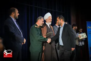 تجلیل و قدرداني از خبرنگاران افتخاری فعال و برتر خبرگزاری بسیج مازندران در همایش مدار امید