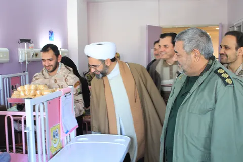 دیدار مسئول دفتر نمایندگی ولی فقیه در سپاه خوی با پرستاران این شهرستان