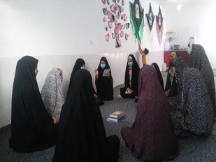 جلسه تشکیل حلقه صالحین نوجوانان پایگاه مقاومت حضرت معصومه (س) در روستای شیطور