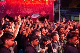 عزاداری مردم کرمان در دومین شب از ماه محرم