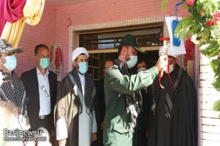 زنگ ایثار و مقاومت در دبیرستان فرزانگان ملایر نواخته شد