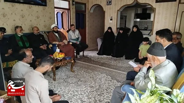 کاروان &laquo;زیرسایه خورشید &raquo;