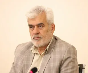 با میراث فرهنگی و بافت تاریخی شهر مخالف نیستم/بیمه محورهای خارج از محدوده برعهده شهرداری نیست