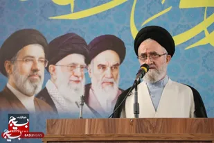 صبر و ارتباط با امام زمان (عج) رمز رستگاری است/ دشمن از اجتماع و وحدت مسلمانان هراس دارد