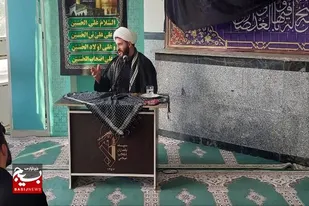 تقدس&zwnj;زدایی یکی از مهم&zwnj;ترین مواردی که دشمن همواره دنبال می&zwnj;کند