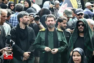 مسئول ستاد مردمی مراسم پیاده&zwnj;روی جاماندگان اربعین حسینی از عوامل برگزاری این مراسم باشکوه تجلیل کرد