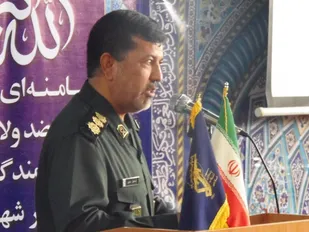سپاه و بسیج، نیروی کارآمد انقلاب در مقابله با فتنه هاست
