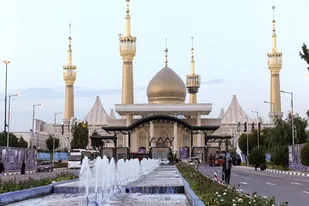 اعزام&nbsp; ۴۰۰ نفر از تویسرکان به مرقد ملکوتی رهبر کبیر انقلاب اسلامی