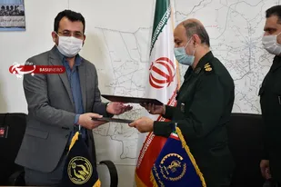 تفاهم نامه همکاری بین بسیج سازندگی سپاه نینوا وکمیته امداد امام خمینی(ره)