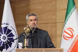 فعالین اقتصادی افسران خط مقدم جنگ اقتصادی هستند