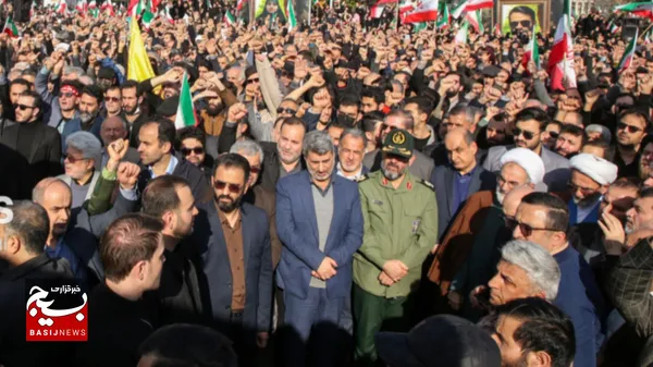 مراسم تشییع  پیکر مطهر شهدای مدافعان ایران