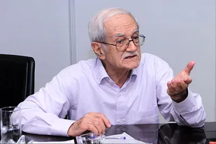 دولت باید توسط نمایندگان سالم کنترل شود/ تنها  راه نجات کشور محاکمه مقصران شرایط کنونی است