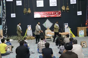 ویژه برنامه بزرگداشت هفته دفاع مقدس در مجمع عاشقان بقیع اردکان