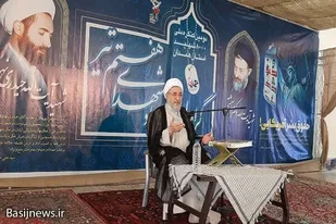 پیروزی بر دشمن نتیجه صبر و مقاومت است
