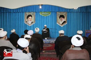 گردهمایی روحانیون و مبلغین شهرستان اسدآباد