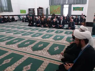 دیدار جمعی از پیشکسوتان،رزمندگان،بسیجیان و خیرین شهرستان فردوس با فرمانده و پاسداران ناحیه مقاومت بسیج سپاه فردوس به مناسبت میلاد امام حسین علیه السلام و روز پاسدار