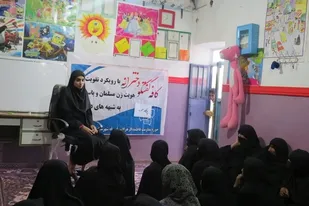 برگزاری کافه گفت و گو دخترانه در سراوان
