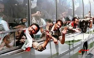 ایمان راسخ آزادگان، فشارهای روحی و جسمی دشمنان را بی اثر می کرد