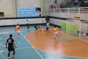 برگزاری مسابقات فوتبال به مناسبت دهه مبارک فجر