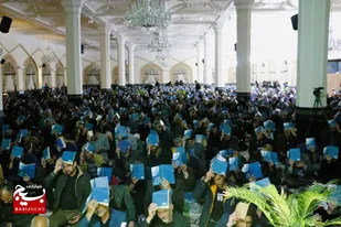 آیین معنوی اولین شب از لیالی قدر در کاشمر+فیلم و عکس