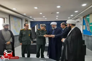 دیدار مسئولین شهرستان دشتی با فرمانده جدید سپاه امام صادق (ع) استان بوشهر