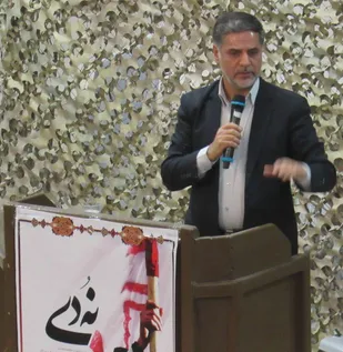 اسرائیل 300 کلاهک هسته ای دارد/امروز که ماشینشان پنجر شده از رهبری مایه می گذارند