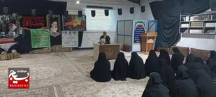آموزش مقابله با هجمه&zwnj;های فرهنگی محور نشست جهاد تبیین در پایگاه آمنه